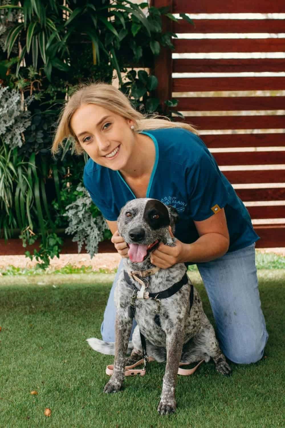Dr Georgina at Chamberlain Road Veterinary Clinic